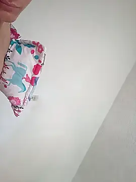 Johan Dangel online show from 10-13-25, 06:08