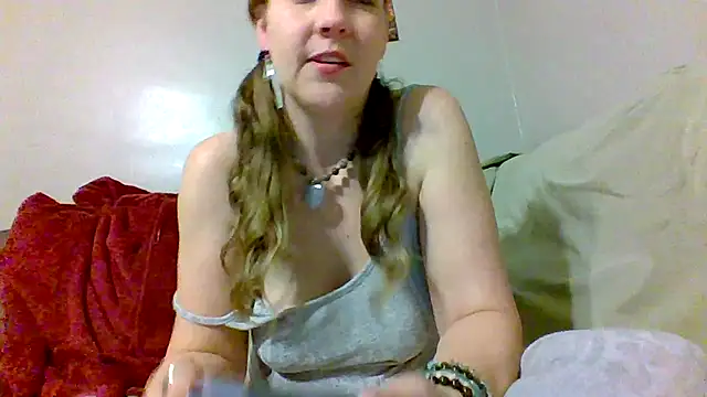 Snapshot of chickandherdick chatting on 10-23-25, 05:07 chickandherdick online show from 10-23-25, 05:07