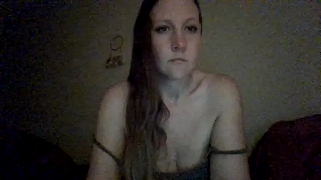 Snapshot of chickandherdick chatting on 10-29-25, 04:15 chickandherdick online show from 10-29-25, 04:15