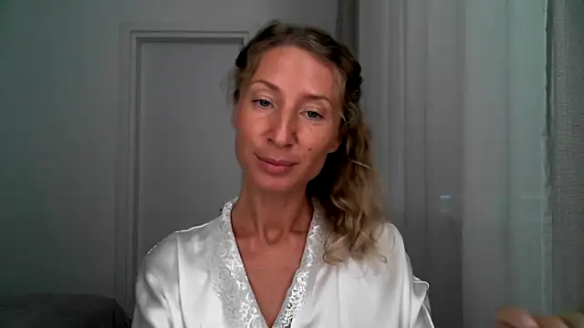 Paevoa online show from 09-14-25, 08:13