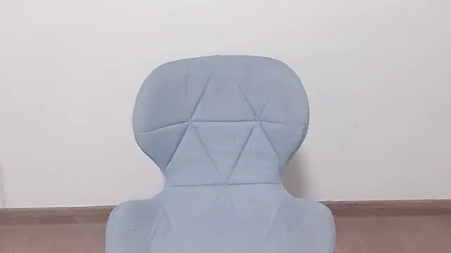 Queen ww online show from 12-18-25, 06:03