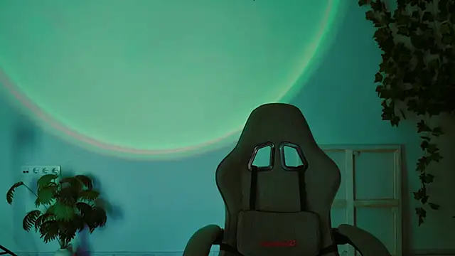 Yoka paradoXXX online show from 10-24-25, 05:04