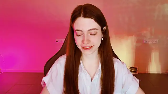 Snapshot of Yoka_paradoXXX chatting on 02-14-26, 09:17 Yoka paradoXXX online show from 02-14-26, 09:17