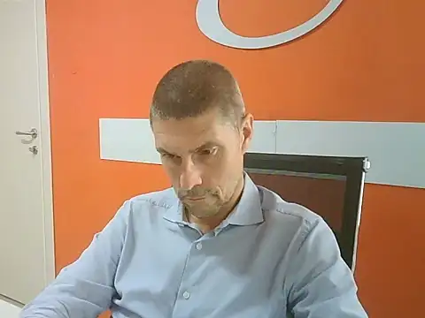 max79ve31 online show from 10-13-25, 11:54