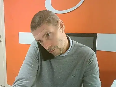 max79ve31 online show from 10-27-25, 01:15