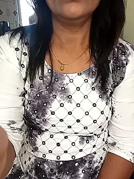 Snapshot of Marathi_rani2 chatting on 02-05-26, 07:02 Marathi rani2 online show from 02-05-26, 07:02