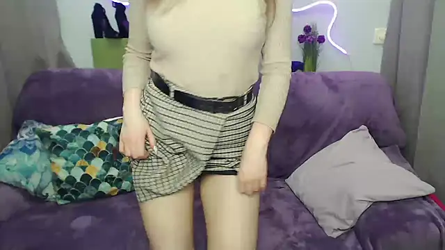 Snapshot of GloriyaDre chatting on 12-05-25, 05:53 GloriyaDre online show from 12-05-25, 05:53