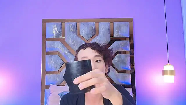 Electra Gosselin online show from 09-18-25, 11:56