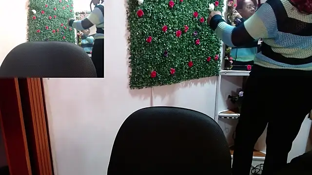 MIA  SPENCER online show from 09-12-25, 12:05