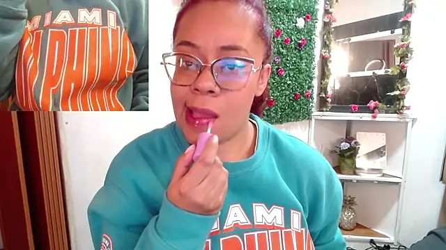 MIA  SPENCER online show from 09-13-25, 01:44