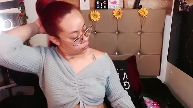 MIA  SPENCER online show from 01-10-26, 05:04