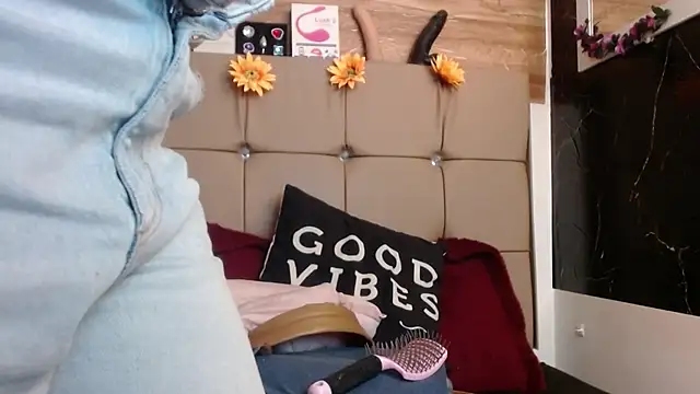 MIA  SPENCER online show from 02-26-26, 12:04