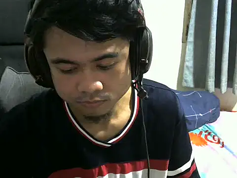 Kim0002 online show from 09-08-25, 10:31