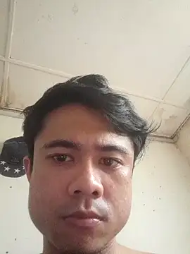 Kim0002 online show from 09-13-25, 02:22