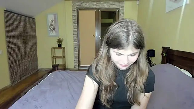 Snapshot of Lilly_Jess chatting on 09-16-25, 06:20 Lilly Jess online show from 09-16-25, 06:20