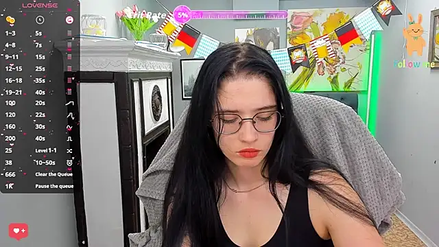 Snapshot of Charming_Mysteriousss chatting on 09-13-25, 12:05 Charming Mysteriousss online show from 09-13-25, 12:05