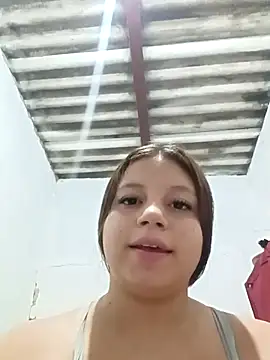 Shell Latina online show from 12-14-25, 09:41