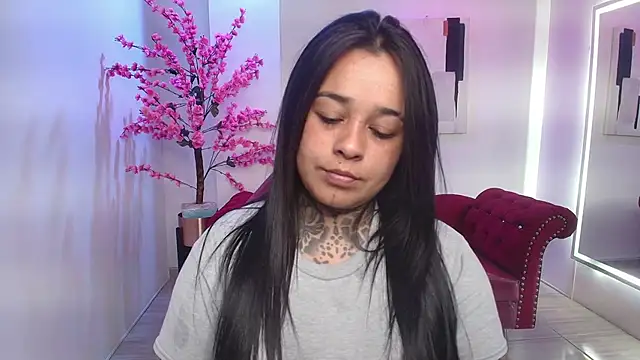 Black roseee online show from 11-26-25, 03:51