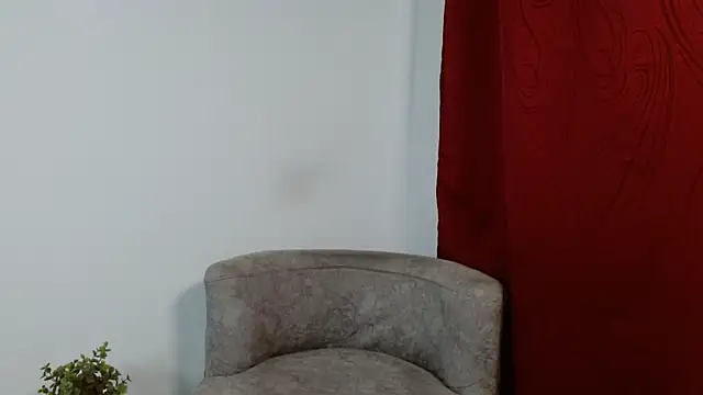 Snapshot of adriel_escalante chatting on 09-23-25, 02:25 adriel escalante online show from 09-23-25, 02:25