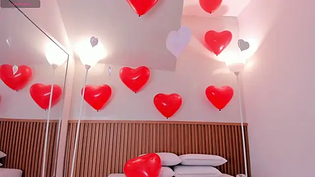 Snapshot of nicol_giraldoo chatting on 02-15-26, 03:58 nicol giraldoo online show from 02-15-26, 03:58