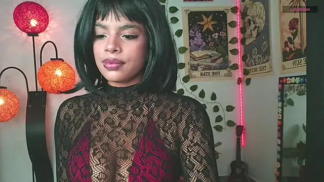 Snapshot of Raven_luv chatting on 09-12-25, 10:10 Raven luv online show from 09-12-25, 10:10