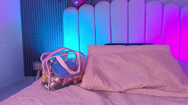 abbyrouss  online show from 02-23-26, 03:15