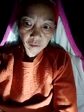 -Xuka-200 online show from 11-19-25, 09:26