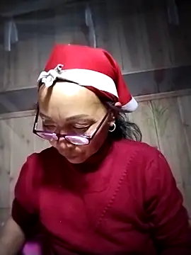 Snapshot of -Xuka-200 chatting on 12-20-25, 10:55 -Xuka-200 online show from 12-20-25, 10:55