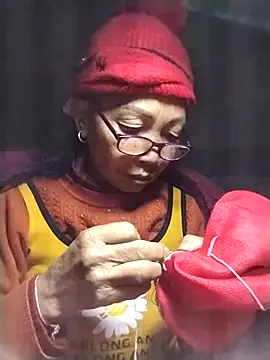 Snapshot of -Xuka-200 chatting on 01-06-26, 11:51 -Xuka-200 online show from 01-06-26, 11:51