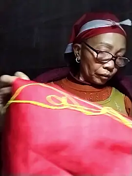 Snapshot of -Xuka-200 chatting on 01-12-26, 01:16 -Xuka-200 online show from 01-12-26, 01:16