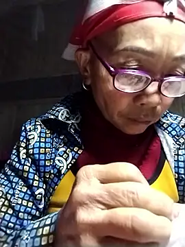 Snapshot of -Xuka-200 chatting on 02-02-26, 11:58 -Xuka-200 online show from 02-02-26, 11:58