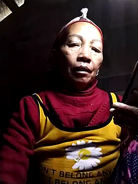 Snapshot of -Xuka-200 chatting on 02-06-26, 02:16 -Xuka-200 online show from 02-06-26, 02:16