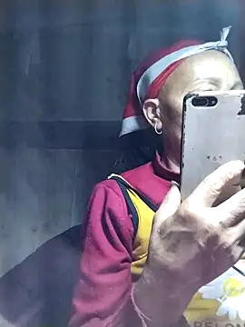 Snapshot of -Xuka-200 chatting on 02-07-26, 11:58 -Xuka-200 online show from 02-07-26, 11:58