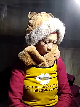 Snapshot of -Xuka-200 chatting on 02-08-26, 10:13 -Xuka-200 online show from 02-08-26, 10:13