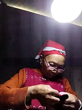 Snapshot of -Xuka-200 chatting on 02-15-26, 09:19 -Xuka-200 online show from 02-15-26, 09:19