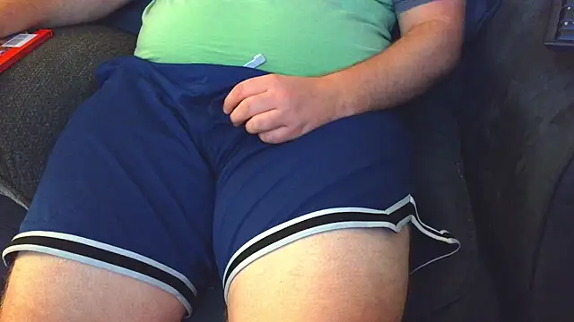 Snapshot of thighguy30 chatting on 10-02-25, 08:27 thighguy30 online show from 10-02-25, 08:27