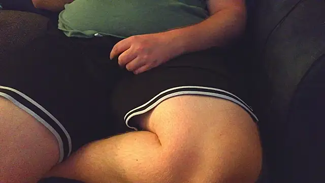 Snapshot of thighguy30 chatting on 10-07-25, 12:19 thighguy30 online show from 10-07-25, 12:19