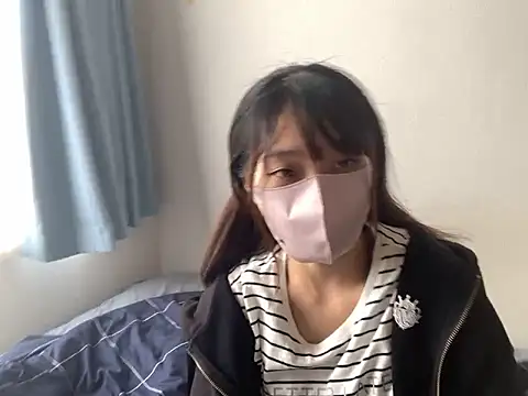 Snapshot of ituki_0415 chatting on 10-18-25, 01:08 ituki 0415 online show from 10-18-25, 01:08