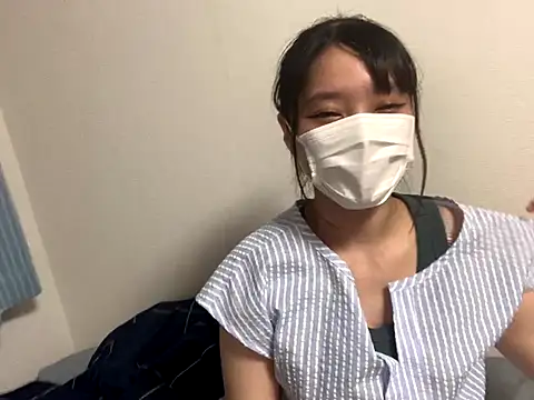 Snapshot of ituki_0415 chatting on 11-04-25, 05:34 ituki 0415 online show from 11-04-25, 05:34