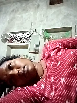 Snapshot of Cm_pooja chatting on 10-11-25, 07:23 Cm pooja online show from 10-11-25, 07:23