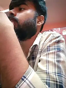 soniriyaa010101 online show from 11-03-25, 08:43