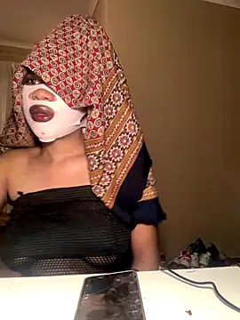 Snapshot of snowwhittie chatting on 09-25-25, 04:49 snowwhittie online show from 09-25-25, 04:49