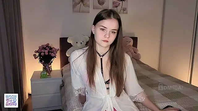 Snapshot of Dangerouss_Lady chatting on 10-17-25, 02:04 Dangerouss Lady online show from 10-17-25, 02:04