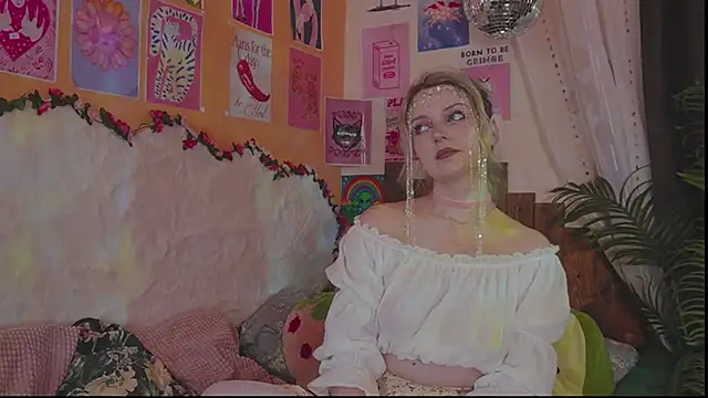 Charming winky online show from 04-03-26, 06:39