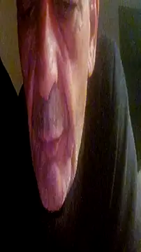 Snapshot of AntonioNice_iml chatting on 10-28-25, 01:42 AntonioNice iml online show from 10-28-25, 01:42