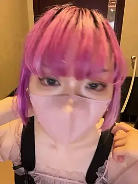 Snapshot of naginagisan chatting on 09-21-25, 10:28 naginagisan online show from 09-21-25, 10:28