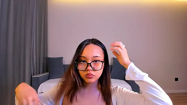 Snapshot of harimin chatting on 10-19-25, 01:23 harimin online show from 10-19-25, 01:23