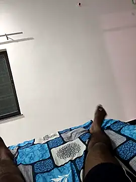 Snapshot of Chanderi19 chatting on 09-21-25, 03:57 Chanderi19 online show from 09-21-25, 03:57