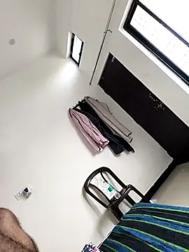 Snapshot of Chanderi19 chatting on 10-06-25, 04:32 Chanderi19 online show from 10-06-25, 04:32