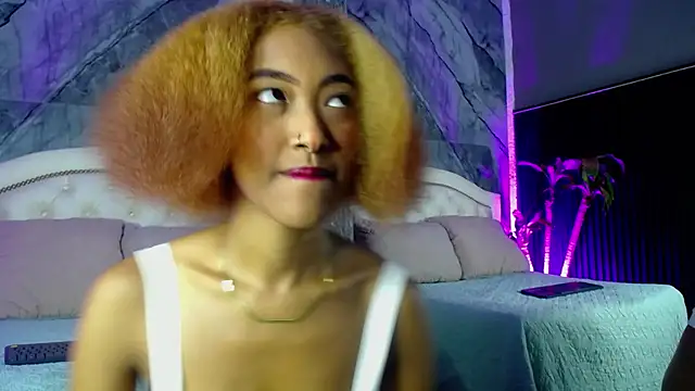 Alisha Ebonyy online show from 10-13-25, 11:43